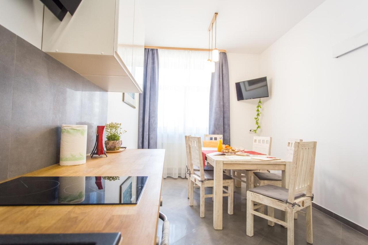 Fogra Travel Apartment Krakau Exterior foto